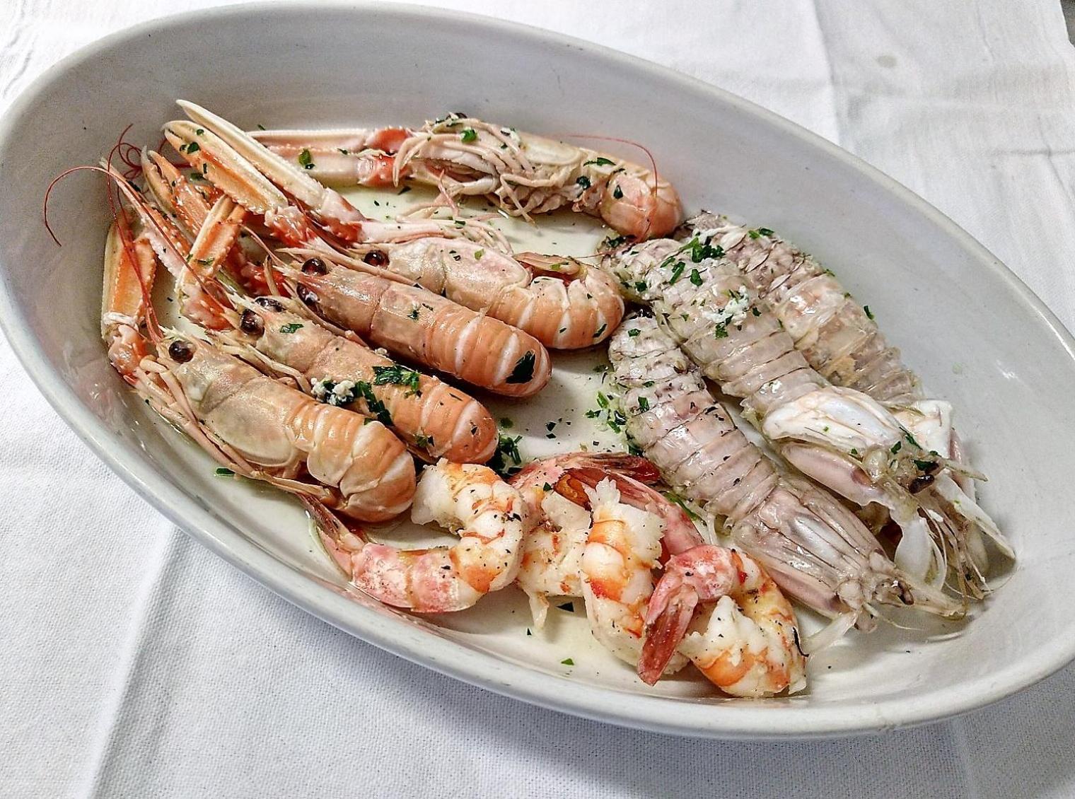 Hotel Ristorante Il Grillo Аккуавіва-Пічена Екстер'єр фото